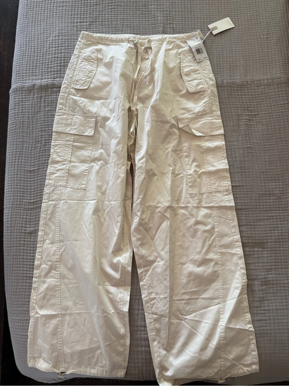 Good American Cream parachute Pants